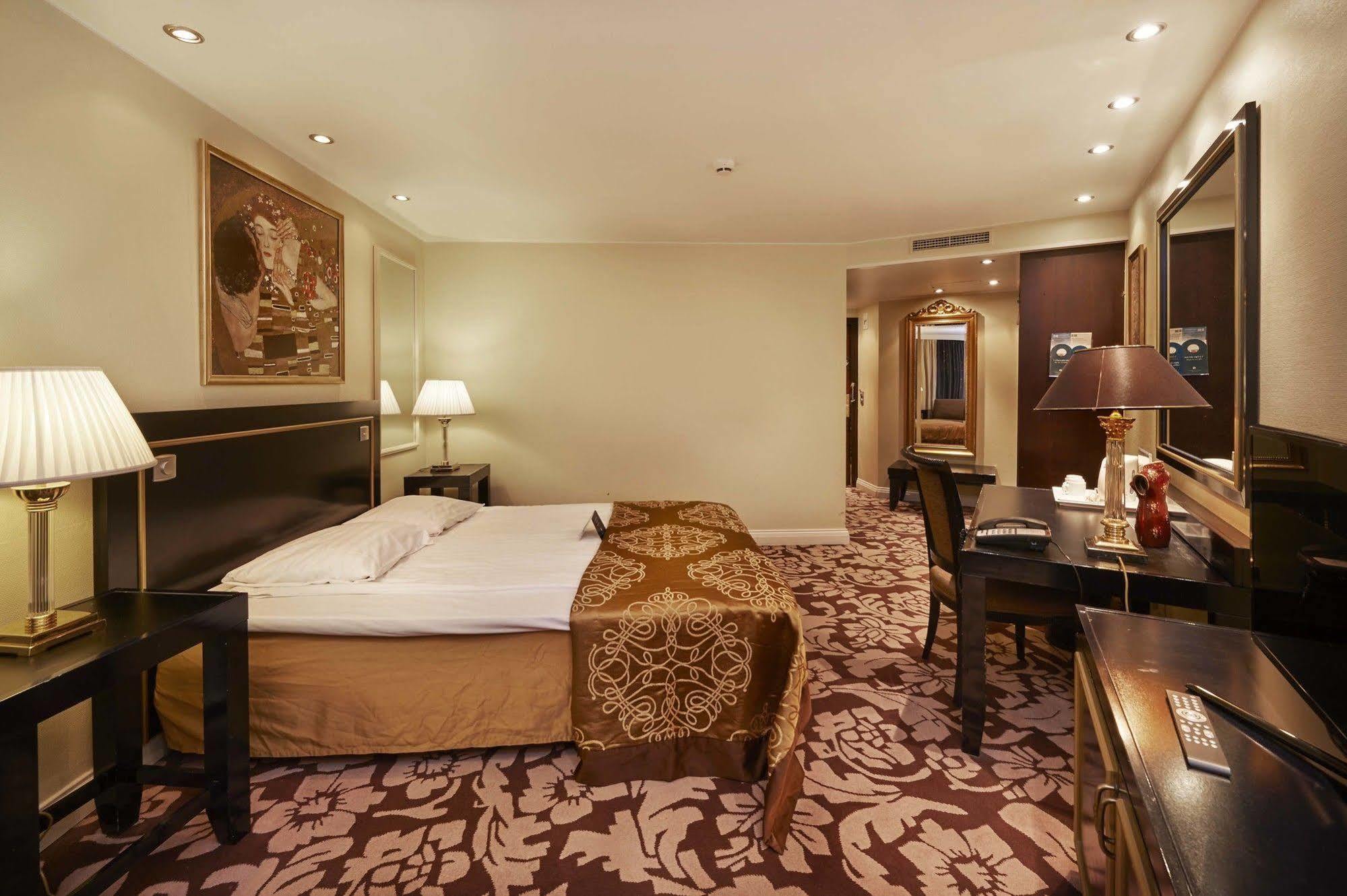 Seurahuone Helsinki Hotel Bagian luar foto