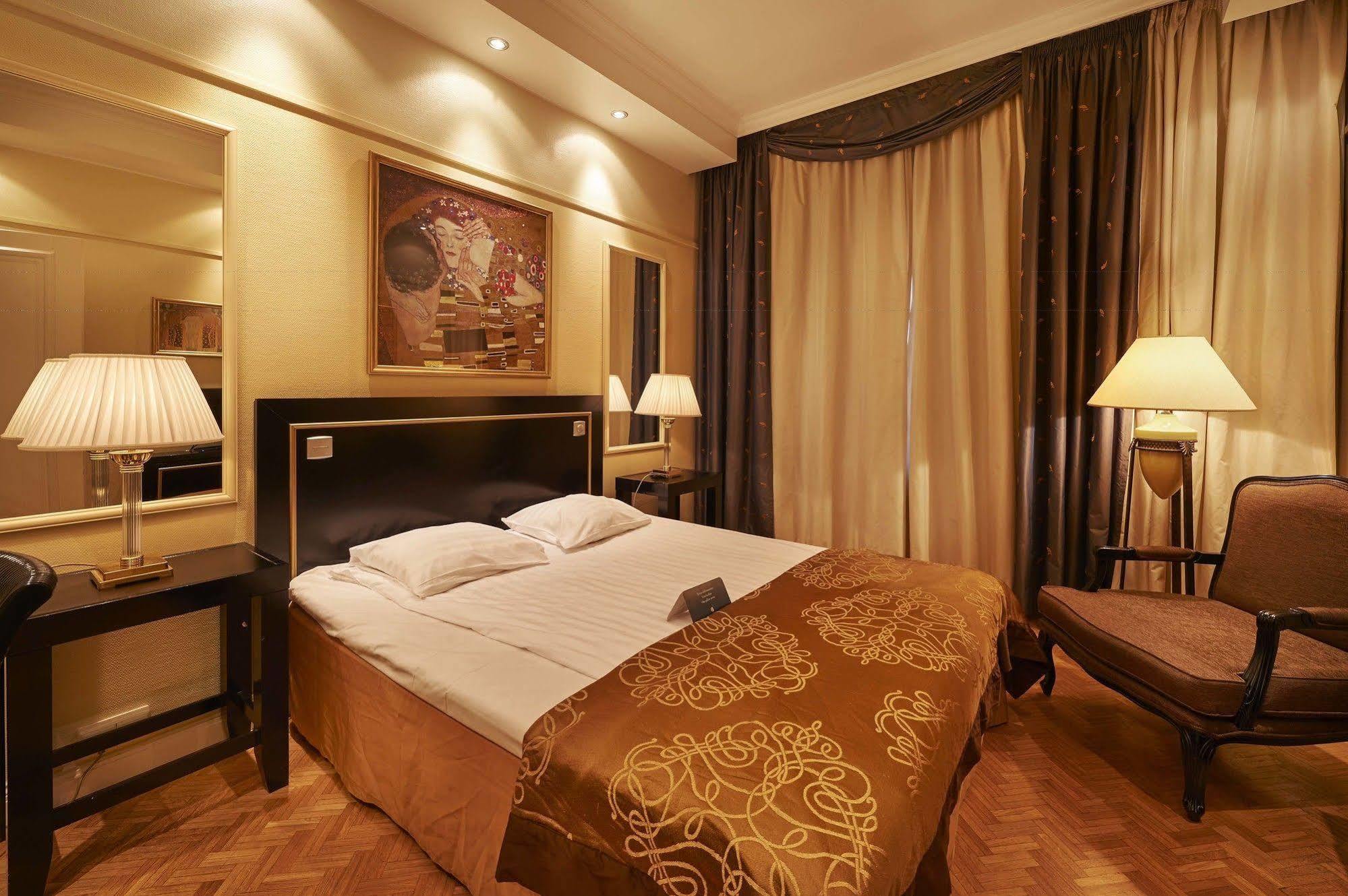 Seurahuone Helsinki Hotel Bagian luar foto